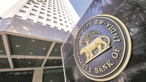 RBI defers exchange traded currency derivatives norms to May 3